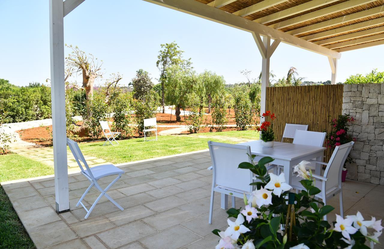 Borgo Fiorito Relais Parabita Exterior foto