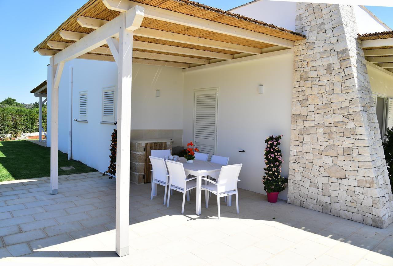 Borgo Fiorito Relais Parabita Exterior foto
