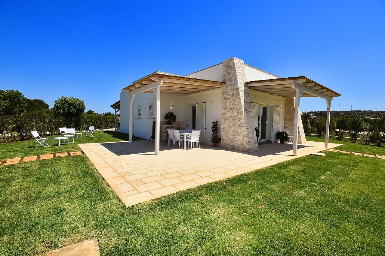 Borgo Fiorito Relais Parabita Exterior foto